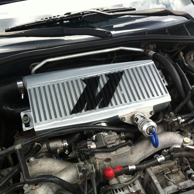 Mishimoto Subaru 02-07 WRX/04-07 STi Top-Mount Intercooler Kit - Powder Coated Silver & Blue Hoses - Torque Motorsport