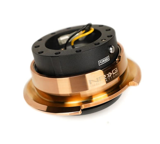 NRG Quick Release Kit Gen 2.8 - Black / Chrome Gold Ring