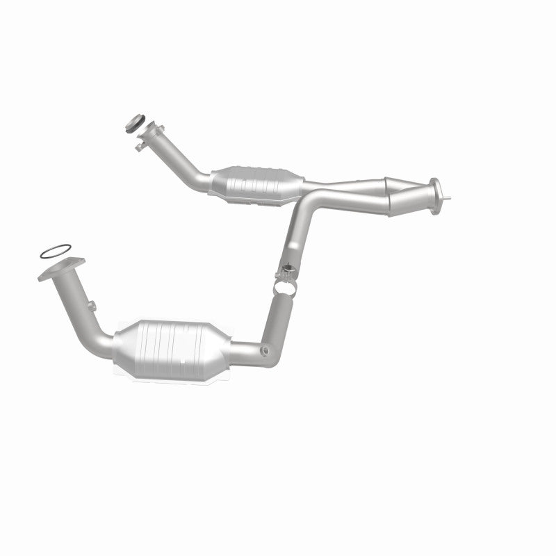 MagnaFlow Conv DF 02-06 Cadillac Escalade / 02-06 Chevy Avalanche 5.3L Dual Conv Y-Pipe Assembly 2WD