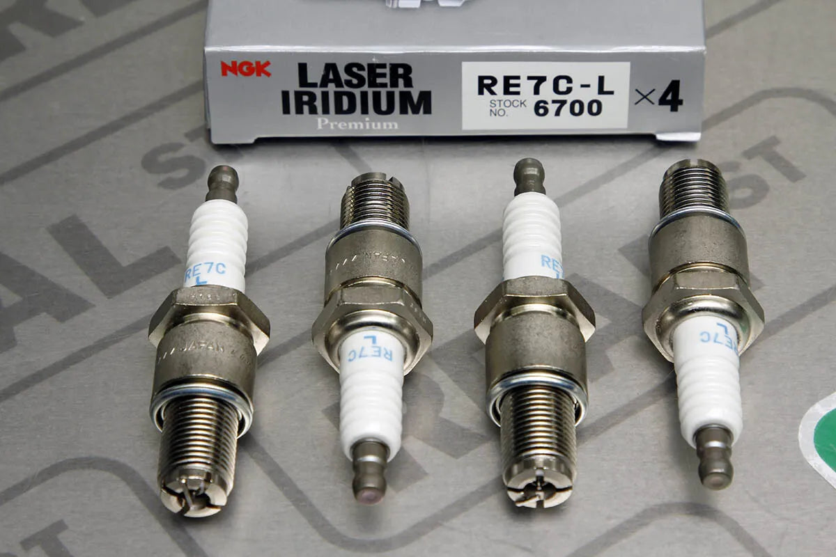 NGK Laser Iridium Leading Spark Plugs Box of 4 (RE7C-L)