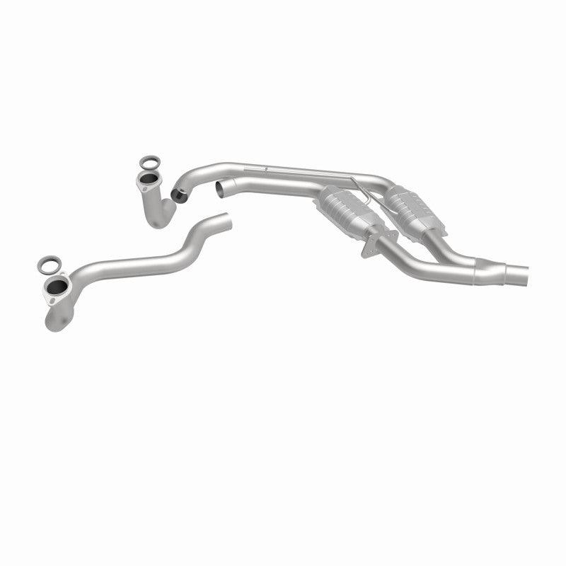 MagnaFlow Conv DF GM 89 92 (2.5in Tubing) - Torque Motorsport