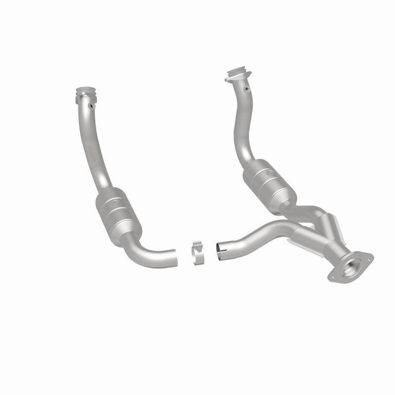 Magnaflow Conv DF 08-10 Ford F-250/F-250 SD/F-350/F-350 SD 5.4L/6.8L / F-450 SD 6.8L Y-Pipe Assembly - Torque Motorsport