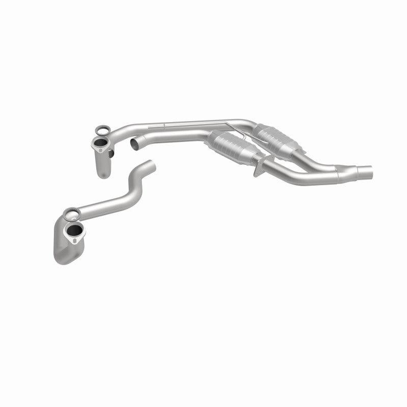 MagnaFlow Conv DF GM 89 92 (2.5in Tubing) - Torque Motorsport